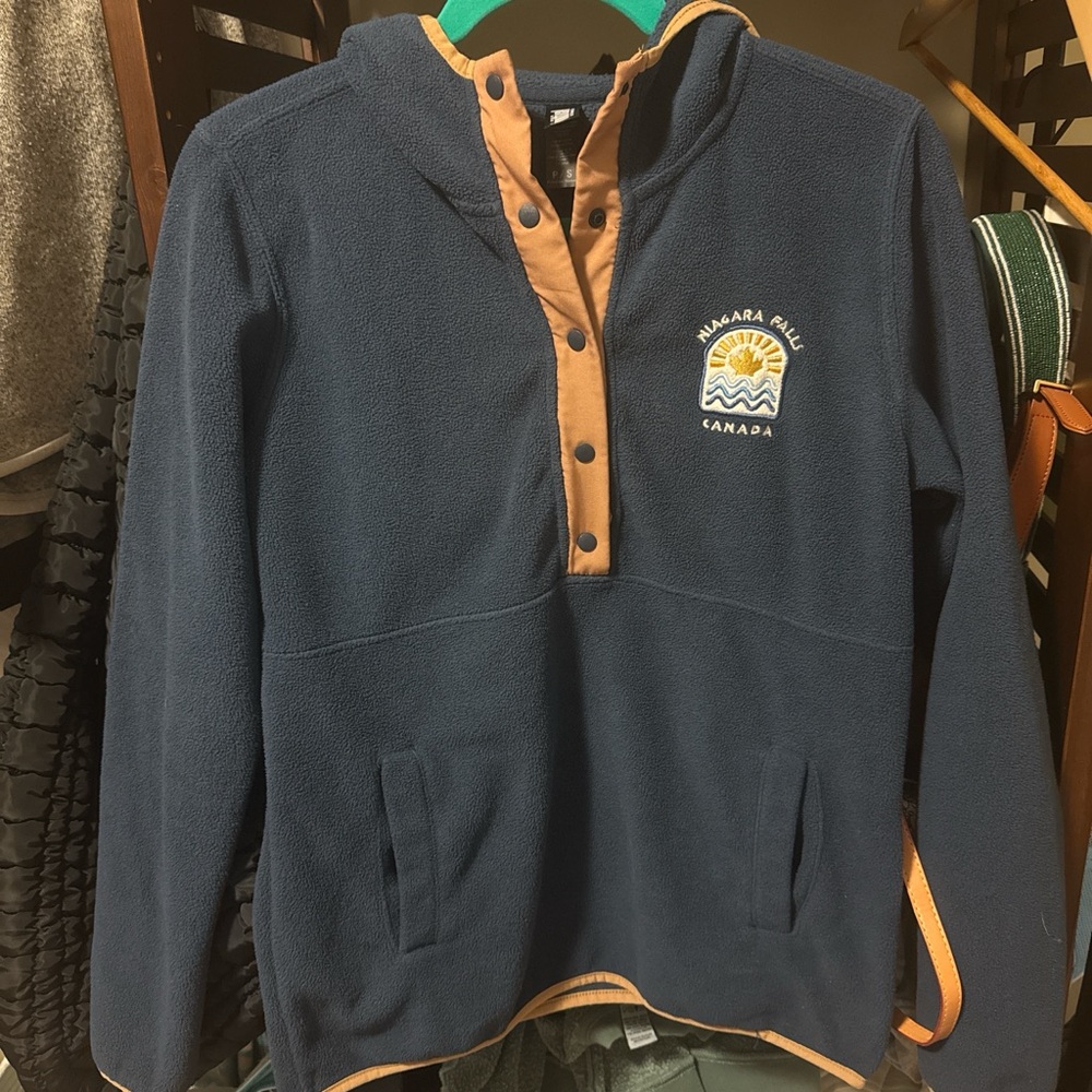 Niagara Falls Canada Navy Fleece Pullover Hoodie